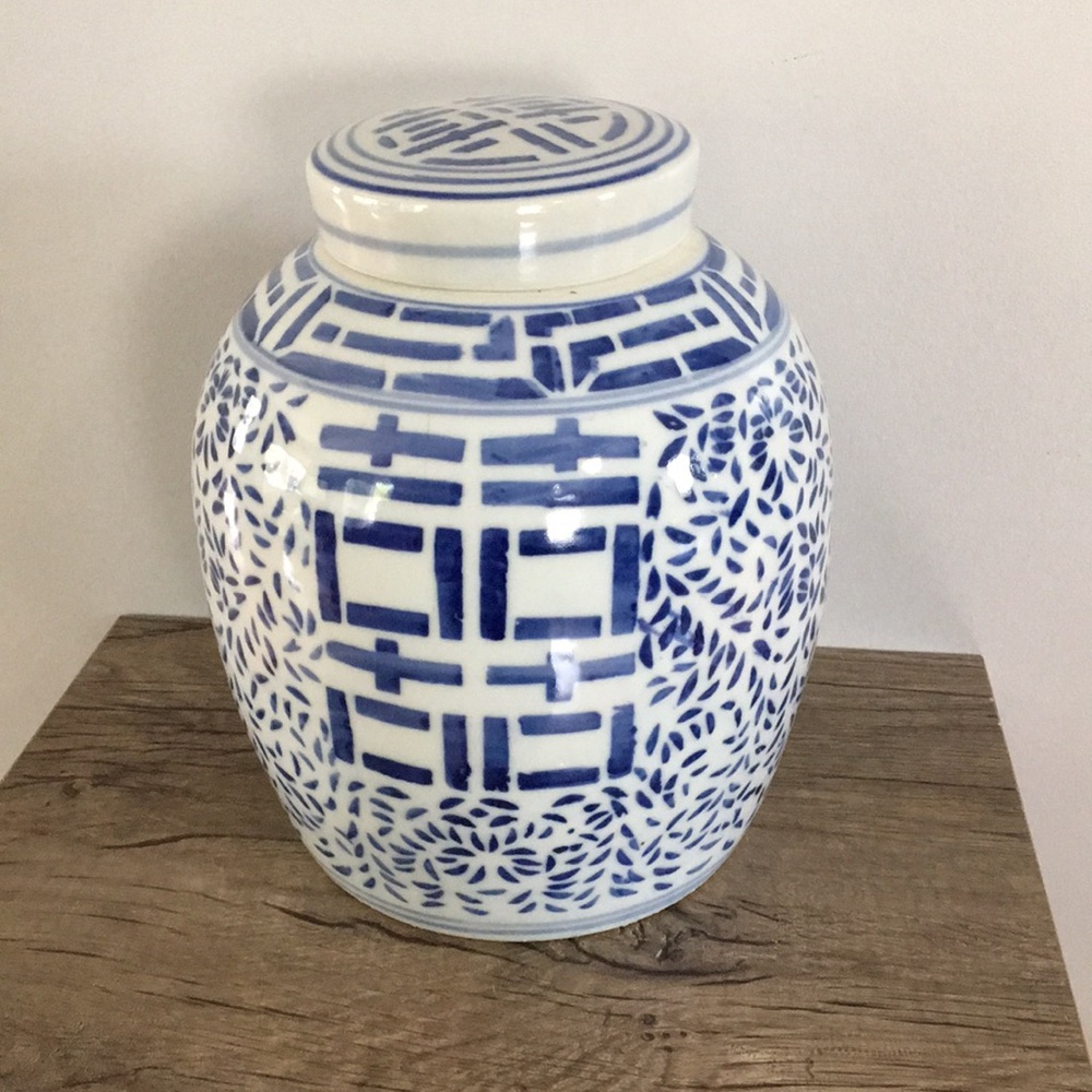 Blue and White Double Happiness Ceramic Ginger Jar Vase